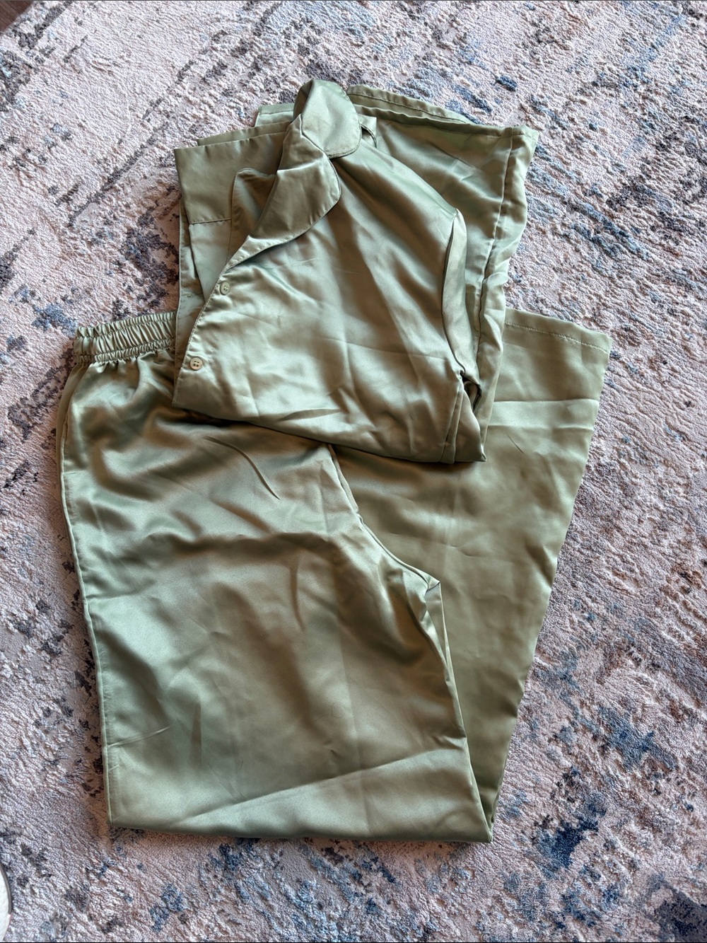 PrettyLittleThing Olive Green Satin Pajama Set